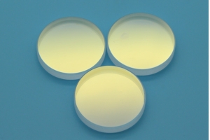 Collimating lens for optical fibre, YGA welding machine and laser machine